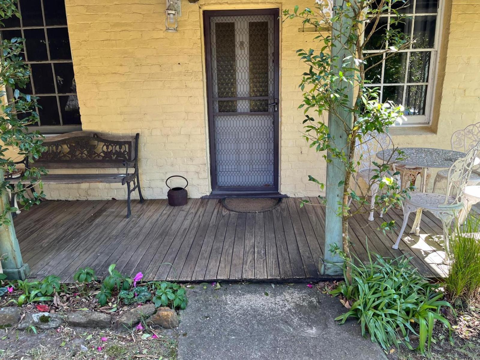 Waragil Cottage - Original Settler'S Home 黑荒地 外观 照片