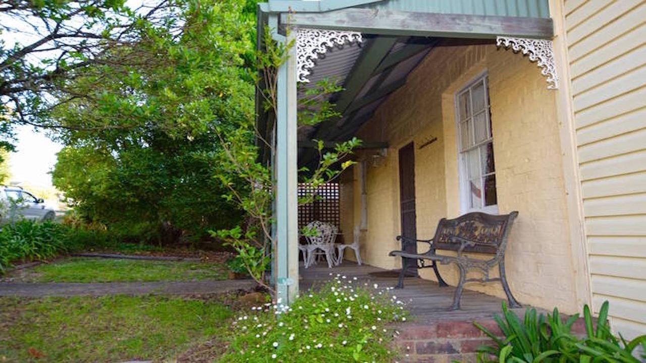 Waragil Cottage - Original Settler'S Home 黑荒地 外观 照片